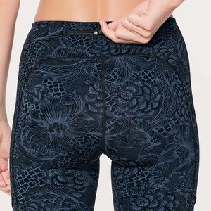 Lululemon Speed Up Crop 21”